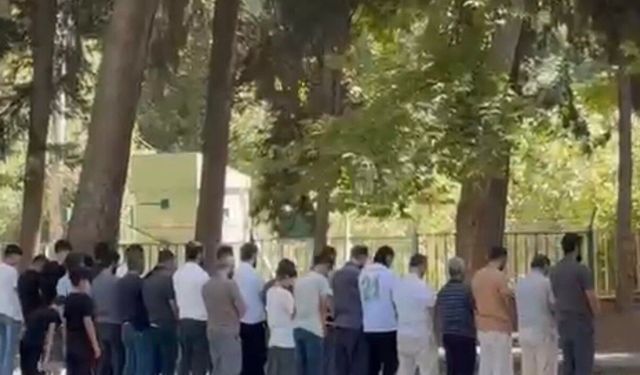Baraj kenarında piknik molası namazla birleşti