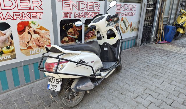 Otomobil ile motosikletin çarpıştığı kazada 1 yaralı