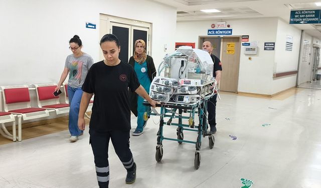 8 günlük bebeğe kritik sevk: Hava ambulansıyla Ankara’ya götürüldü