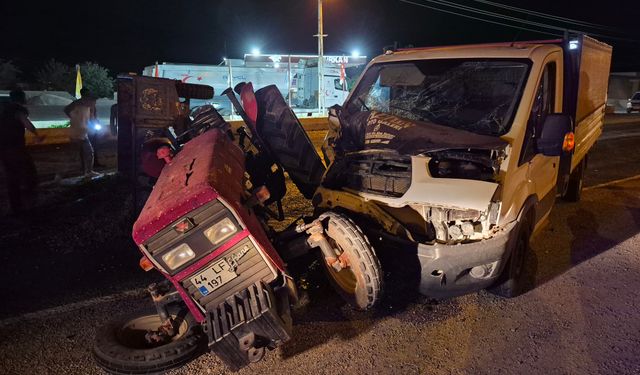 Yavuzeli’nde Feci Kaza: Traktör Devrildi, 3 Kişi Yaralandı