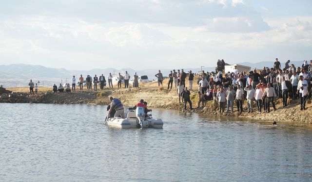 Gölete giren 13 yaşındaki çocuk hayatını kaybetti