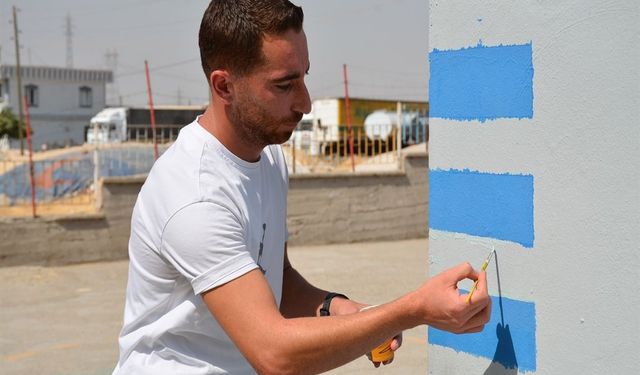 Öğretmenler Yıpranan Okulu Kendi Elleriyle Yeniledi