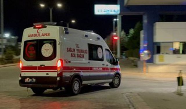 Bingöl'de otomobil bariyere çarptı: 2 ölü, 2 yaralı