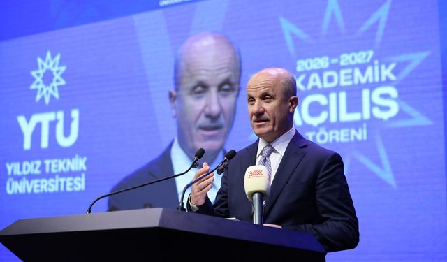 YÖK Başkanı Özvar: Üniversitelerde geleneksel eğitim anlayışı yeniden değerlendirilmeli