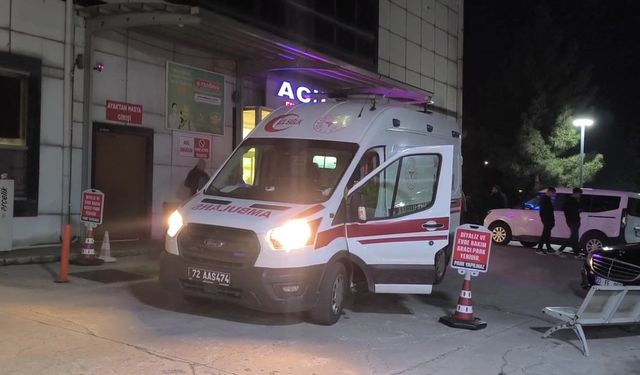 Batman’da feci kaza: Otomobil bahçeye girdi, 5 kişi yaralandı