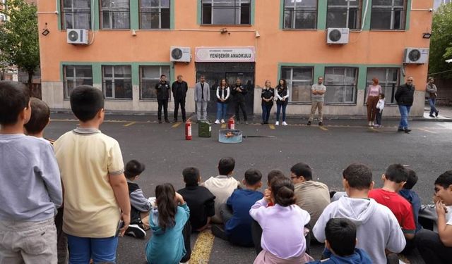 Diyarbakır Büyükşehir'den Okullarda Yangın ve Deprem Tatbikatı