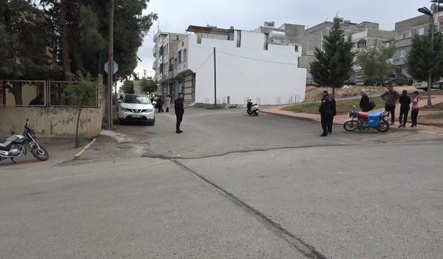 Otomobil ile motosikletin çarpışması sonucu 2 kişi yaralandı