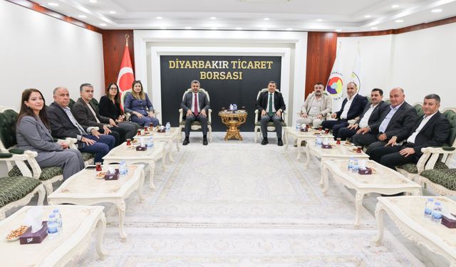 Amedspor’dan Diyarbakır Ticaret Borsası’na hayırlı olsun ziyareti