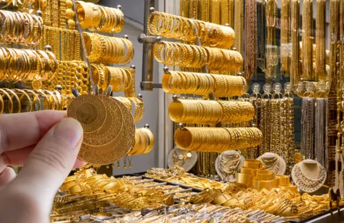 Altında 18 Yılın En Sert Aylık Düşüşü! Gram Altın 6 Bin Liranın Altına Geriledi