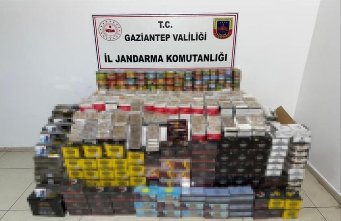 Jandarma Operasyonunda Milyonluk Kaçak Ürün Ele Geçirildi