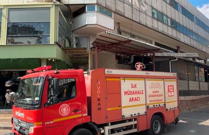 Alev Alan Baca İtfaiye Tarafından Kontrol Altına Alındı