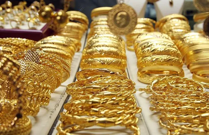 Altın fiyatları düşüşe geçti! Gram altın 6 bin 670 TL’ye geriledi