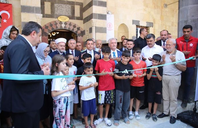Aslına Uygun Restore Edildi: Bostancı Camii Kapılarını Açtı