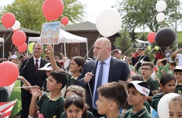 Diyarbakır’da Uçurtma Şenliği Gerçekleştirildi
