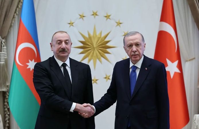 Cumhurbaşkanı Erdoğan, Azerbaycan Cumhurbaşkanı Aliyev ile görüştü