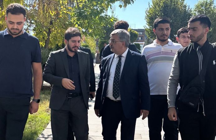 AK Parti Adıyaman İl Başkanı Çadır, üniversiteli gençlerle buluştu