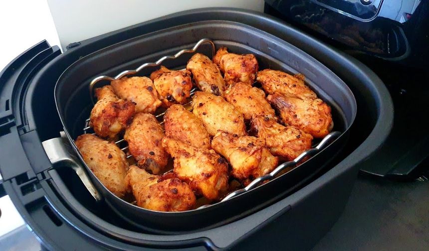 Airfryer'da tavuk pişirirken deneyin! Tavuğun çok daha lezzetli olmasını sağlıyor