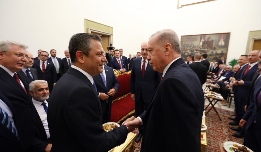 Erdoğan ile Özel görüşmesi başladı! Ne konuşulacak?