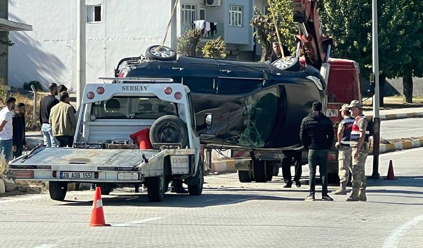 Batman’da devrilen otomobilde 2 kişi yaralandı