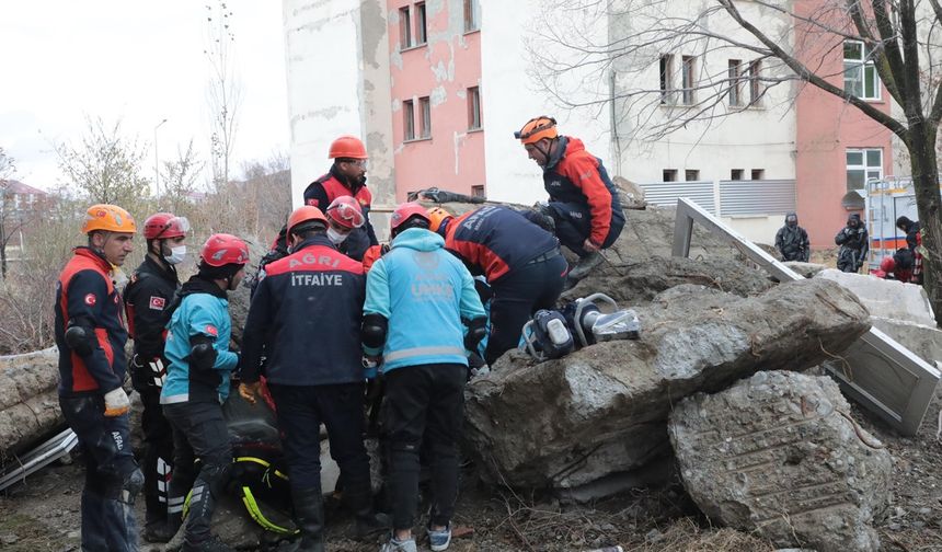 Ağrı'da Kapsamlı Deprem Tatbikatı Düzenlendi