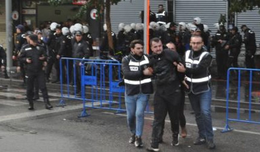 Halfeti'de Kayyum Protestosu: 8 Kişi Gözaltına Alındı