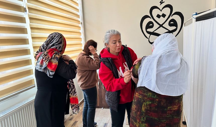 Diyarbakır İl Müftülüğü Umreye gidecek vatandaşlara "Umre Eğitim Semineri" düzenlendi