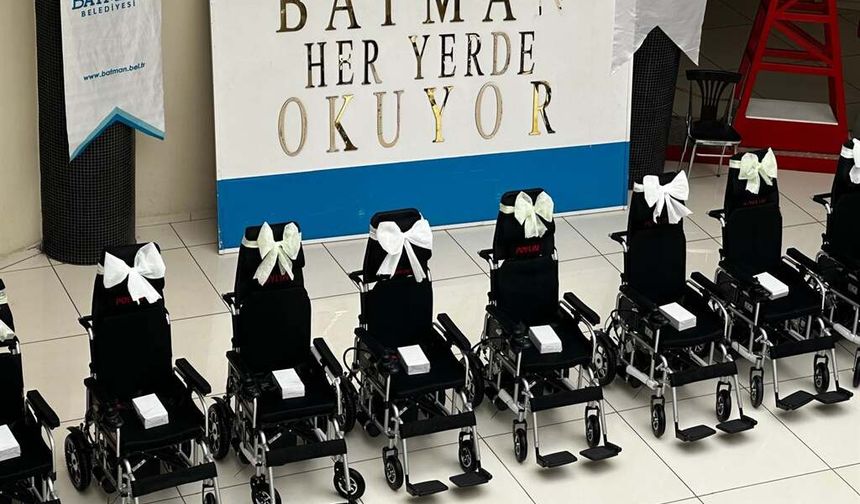 44 Engelli Vatandaşa Akülü ve Tekerlekli Sandalye Desteği