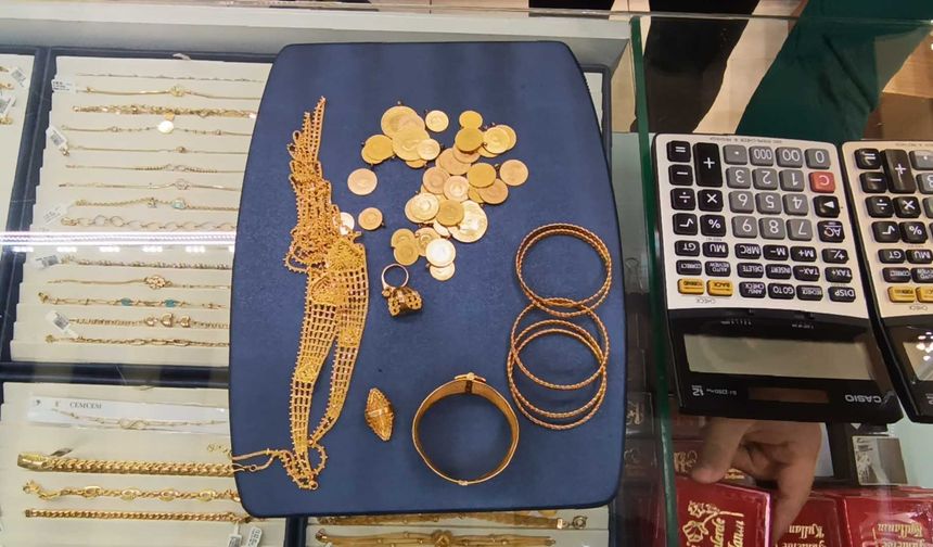 Evlendiğinde mehir olarak verilen 1,5 milyon TL değerindeki altınlarını Gazze’ye bağışladı