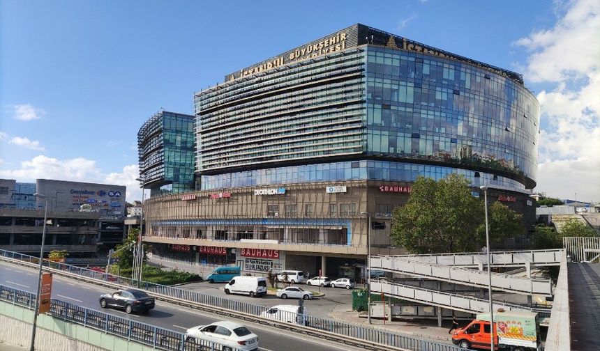 İBB Soruşturmasında İkinci Dalga Operasyon: 18 Kişi Tutuklandı