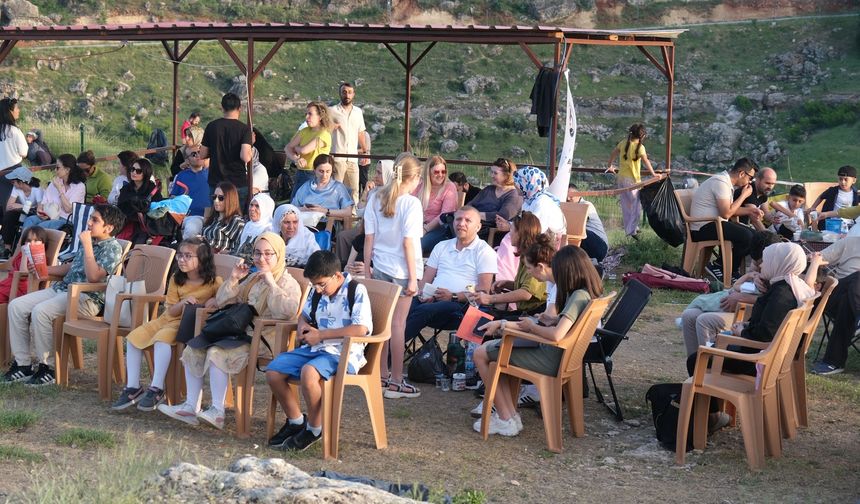 Eğil Kalesinde Bilim ve Sanat etkinliğinde büyük coşku