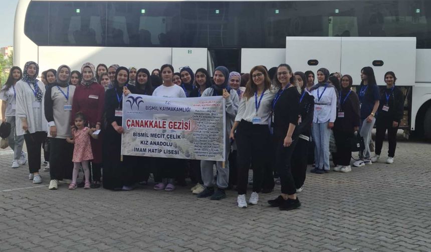 Bismil’den 100 öğrenci Çanakkale’ye gitti