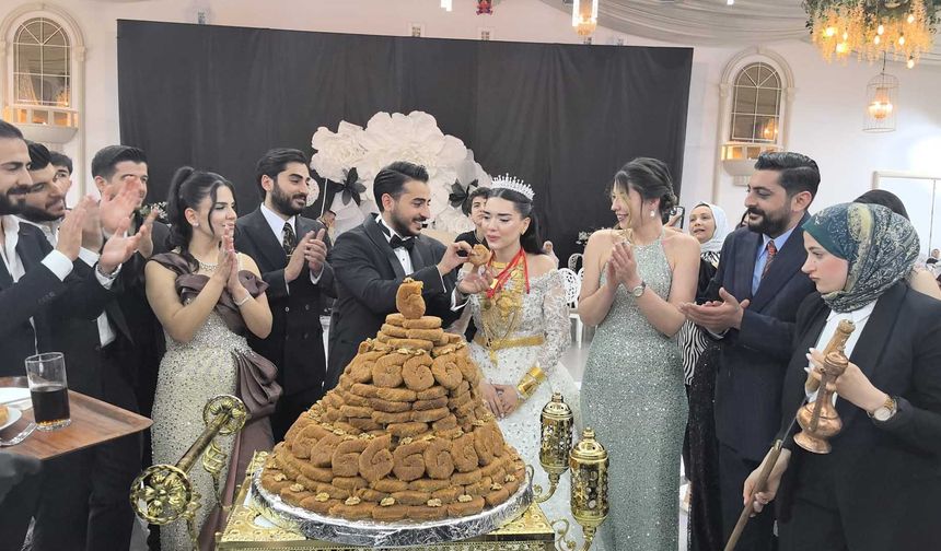 Diyarbakır’da düğün pastası tescilli burma kadayıftan!