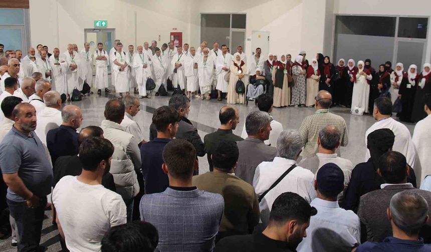 Diyarbakır’dan Hac yolculuğu başladı