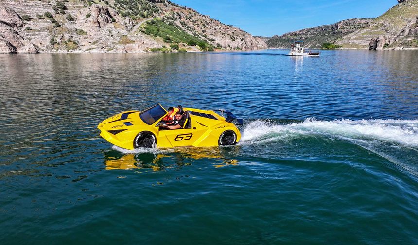 DİYARBAKIR- Dicle Baraj Gölü'nde "Lamborghini" keyfi