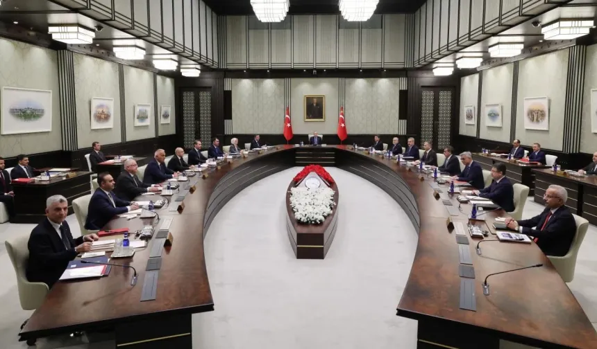 Kabine bugün toplanıyor: Gündemde hangi başlıklar var?