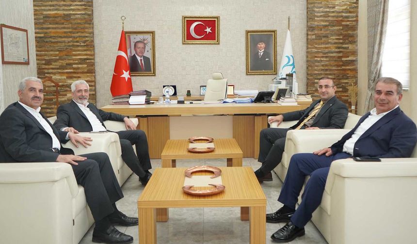 Ak Parti Milletvekili Ensarioğlu ve İl Başkanı İler’den Bismil Kaymakamı’na ziyaret