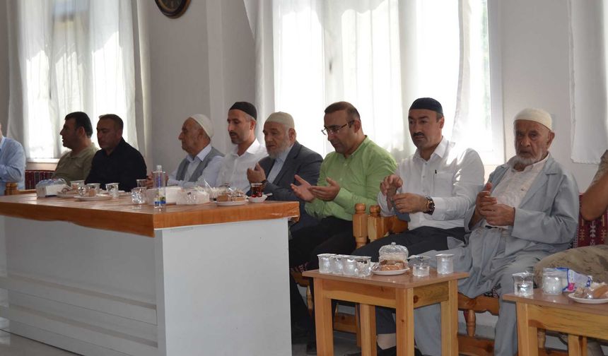 Kaymakam Recep Hasar’dan Çelebi Ailesine taziye ziyareti