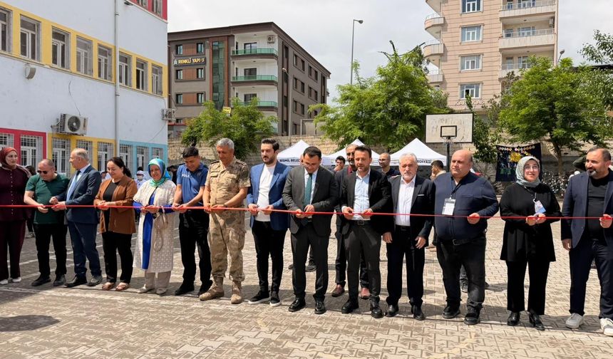 Öğrencilerin Bilimsel Projeleri Beğeni Topladı