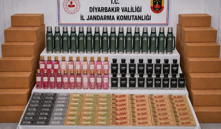 Diyarbakır'da Binlerce Paket Kaçak Sigara Ele Geçirildi
