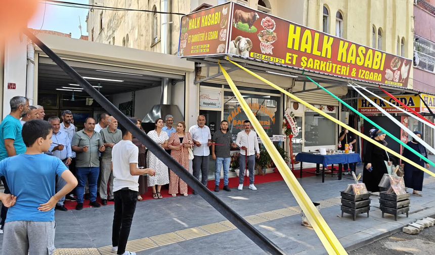 Bismil'de "Halk Kasabı Et Şarküteri ve Izgara" Hizmete Açıldı