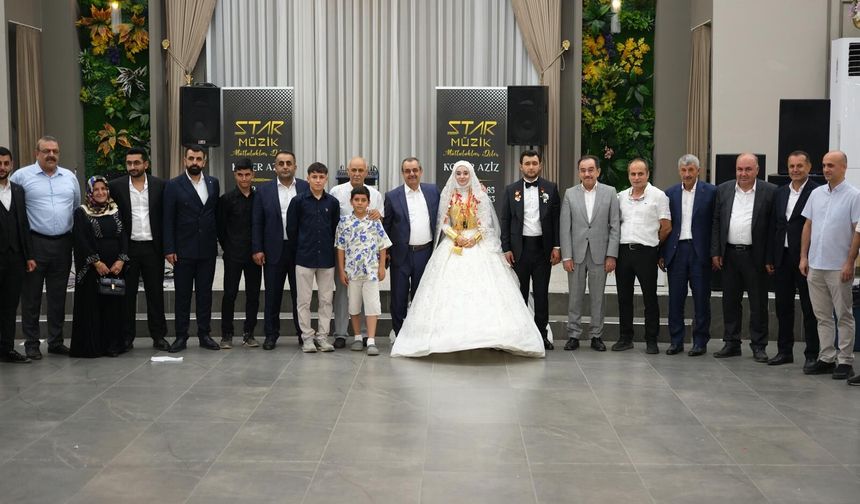 Çelebi Ailesinden Düğün Teşekkürü: “Mutluluğumuza Ortak Olan Herkesten Allah Razı Olsun”