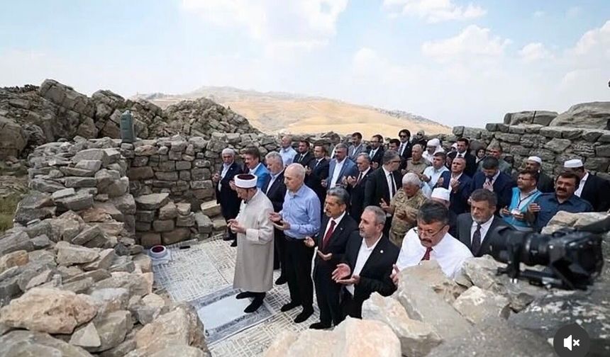 Cudi Dağı'nda anlamlı ziyaret: "Bu eser kardeşliğimizin nişanesi olacak"