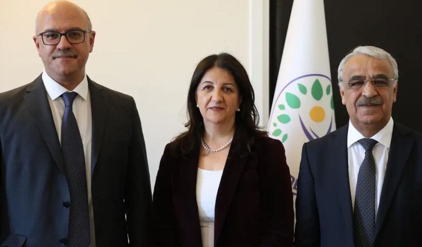 DEM Parti İmralı Heyeti, Öcalan’ın Mesajını Paylaştı: “Yasal Zemin Oluşturulmalı”
