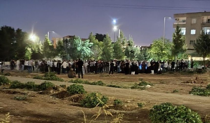 Batman’da Mezarlıkta Kanlı Saldırı: Baba, Oğlu ve Yeğeni Hayatını Kaybetti