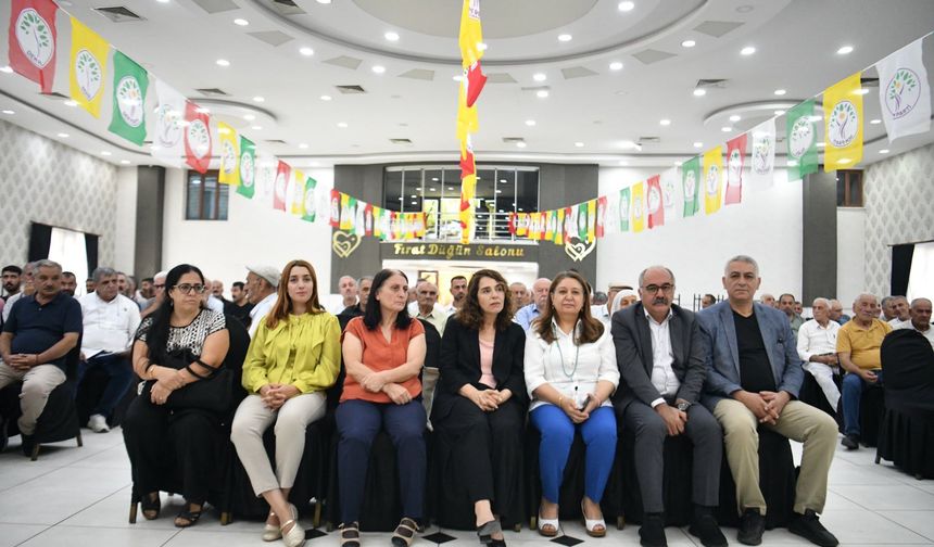 DEM Parti Bismil’de yeni dönem: İlçe eşbaşkanları seçildi