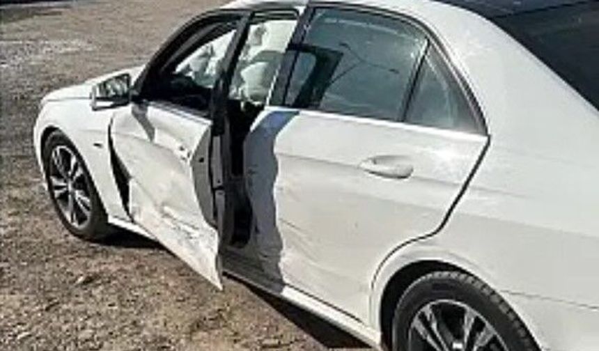 Siirt'te kazada araçlar hasar gördü