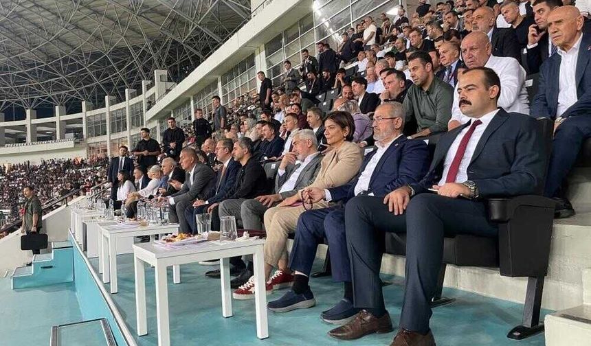 Vali Yardımcısı Aydın’dan Amedspor Maçı Sonrası Kardeşlik Mesajı