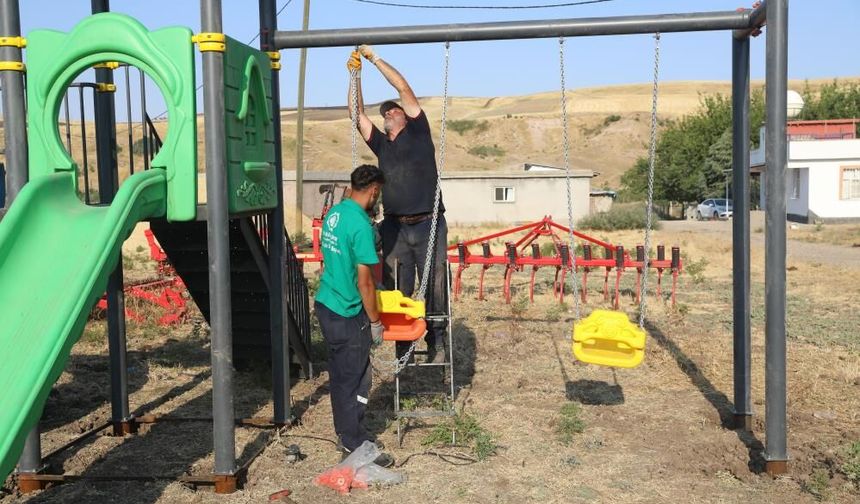 Kırsal Mahallelere Çocuk Oyun Parkları Kuruluyor