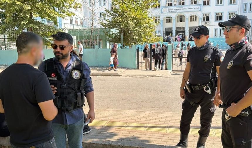 Diyarbakır'da Okul Çevrelerinde Dev Denetim: 458 Okulda Bin Polisle Güvenlik Mesaisi
