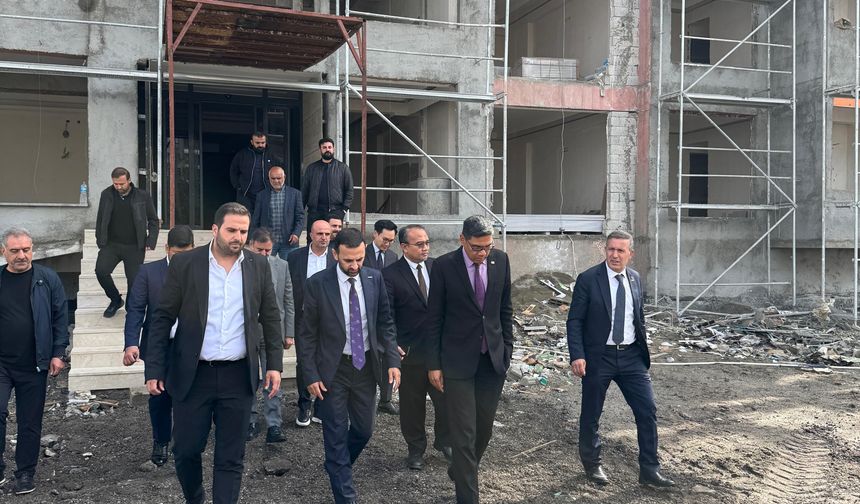 Malezya’nın Ankara Büyükelçisi Kutay İnşaat’ın Prestij Projelerini Yerinde İnceledi